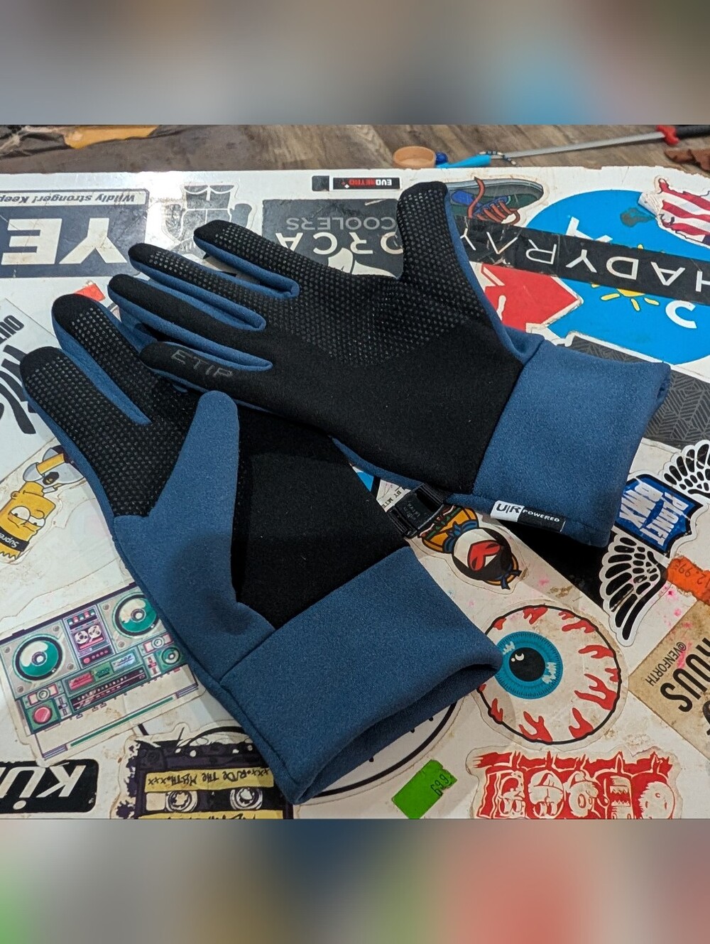 Women's North Face Gloves